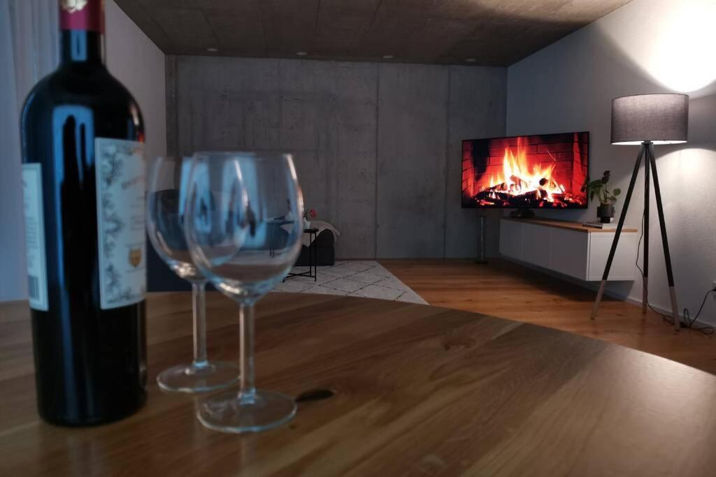 Moderne Ferienwohnung Rhenum Mit Wallbox Waldshut-Tiengen Zewnętrze zdjęcie